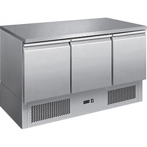 Desserte centrale type saladette dessus inox réfrigérée 3 portes Desserte centrale type saladette dessus inox réfrigérée 3 portes
