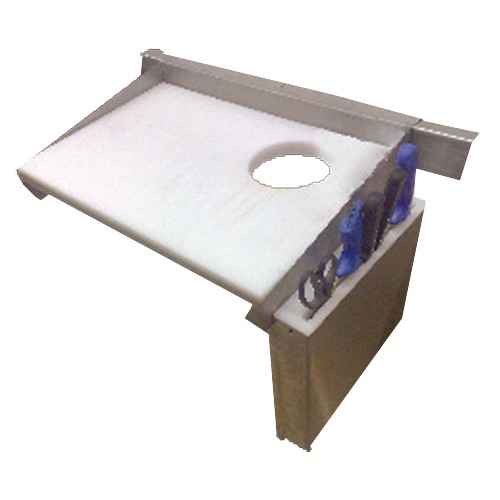 Tablette de travail 600 x 400 mm sans TVO accrochage sur l'arrière pour étals réfrigérés Tablette de travail 600 x 400 mm sans TVO accrochage sur l'arrière pour étals réfrigérés