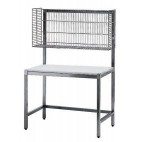Table de mise sous barquette châssis et dessus inox ferritique P 600 mm