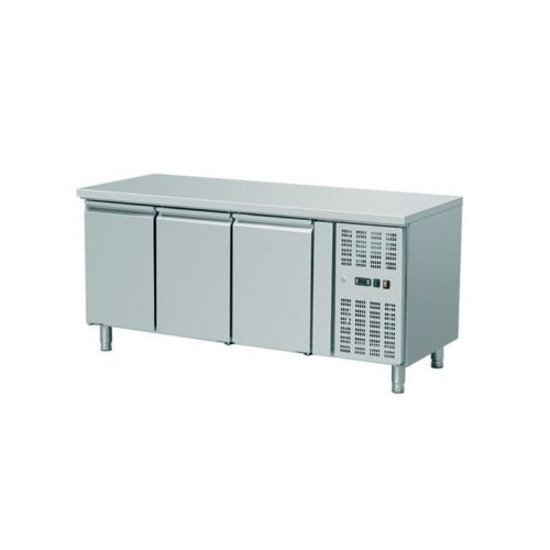 Meuble réfrigéré gamme 700, sans dosseret, acier inoxydable, 417 l, - 18 - 22 (°C) Meuble réfrigéré gamme 700, sans dosseret, acier inoxydable, 417 l, - 18 - 22 (°C)