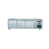 Meuble réfrigéré gamme 650, sans dosseret, 3 portes, 255 l, - 2 + 8 (°C)