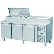 Saladette réfrigérée, -2 + 8 °C, surface en inox, 400 W, 3 portes, GN 1/3 x 10