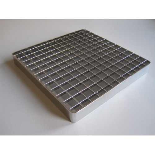 Lot de 2 caillebotis pressés, 1040 x 430 mm, acier galvanisé, Maillage 11x77 mm sur mesure Lot de 2 caillebotis pressés, 1040 x 430 mm, acier galvanisé, Maillage 11x77 mm sur mesure