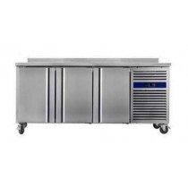 Desserte réfrigérée positive adossée 700, 3 portes pleines, 370 W, 400 L, H 950 mm