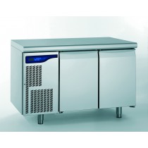 Meuble réfrigéré gastronorme avec groupe en acier inoxydable froid positif 2 portes 698 W