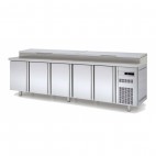 Meuble de préparation, 5 portes pleines, 686 L, 16 bacs GN 1/4