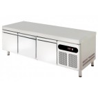 Soubassement réfrigéré, froid positif, 3 portes, 210 L, mono 230 V