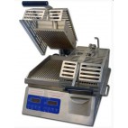 Grill à contact rainurée avec double presses