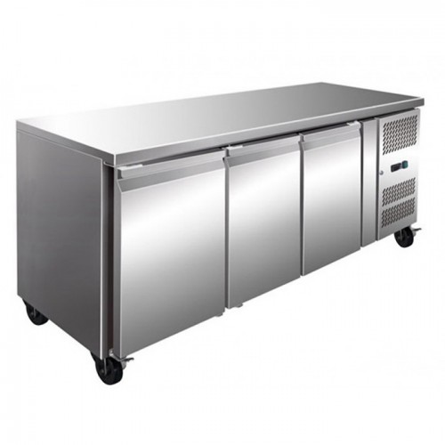 Desserte réfrigérée centrale 3 portes pleines inox 465 L Desserte réfrigérée centrale 3 portes pleines inox 465 L