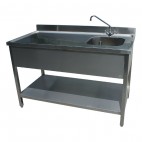 Table Inox AISI 441 soudée centrale L 1600 x P 700 x H 900 mm