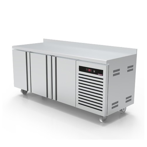 Desserte réfrigéré GN 1/1 profondeur 700 mm froid positif adossée 3 portes Desserte réfrigéré GN 1/1 profondeur 700 mm froid positif adossée 3 portes