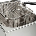 Friteuse électrique de comptoir cuve simple 3 kW capacité d'huile 4 L